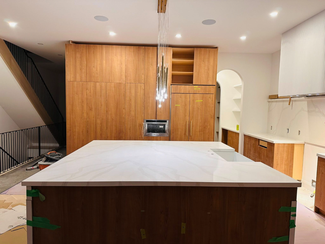 White Quartz Countertop Grey Veining - With Island - Photo 6