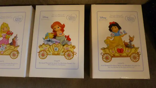 Showcase Disney Precious Moments - Photo 3