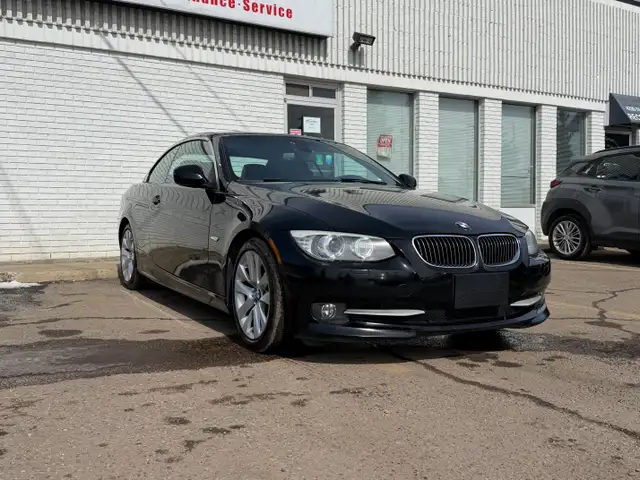 2012 BMW 3 Series| Convertible | Straight 6 | Low Mileage| - Photo 3