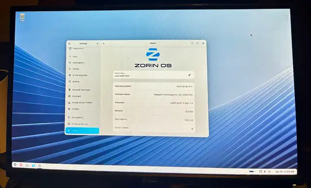 CUSTOM BUILT Desktop for MUSIC Production! - Photo 2