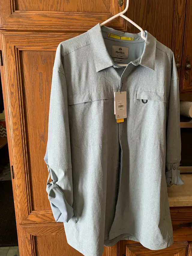 NEW. Wind River dress shirt. 2XLG.