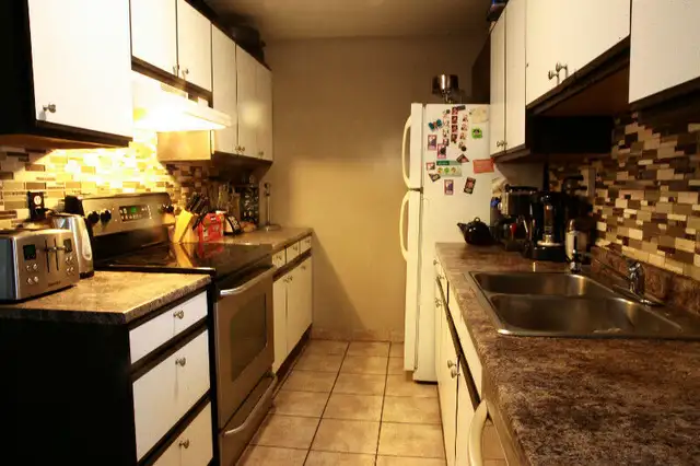 All Inclusive Room for Rent - Photo 3