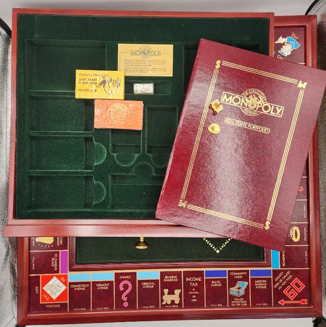 Franklin Mint Collector's Edition Monopoly Board Game Brand New - Photo 2
