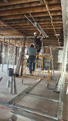 HIRING Construction Labourer – Hamilton, ON. - Photo 2