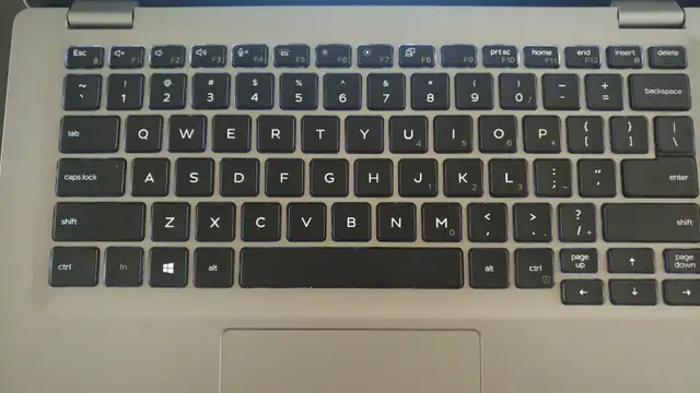 Dell Lat 5310 13.3',  i5 10310U CPU, 16GB RAM, 512GB M.2, Win 11 - Photo 6