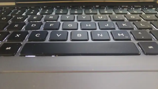 Dell Lat 5310 13.3',  i5 10310U CPU, 16GB RAM, 512GB M.2, Win 11 - Photo 7