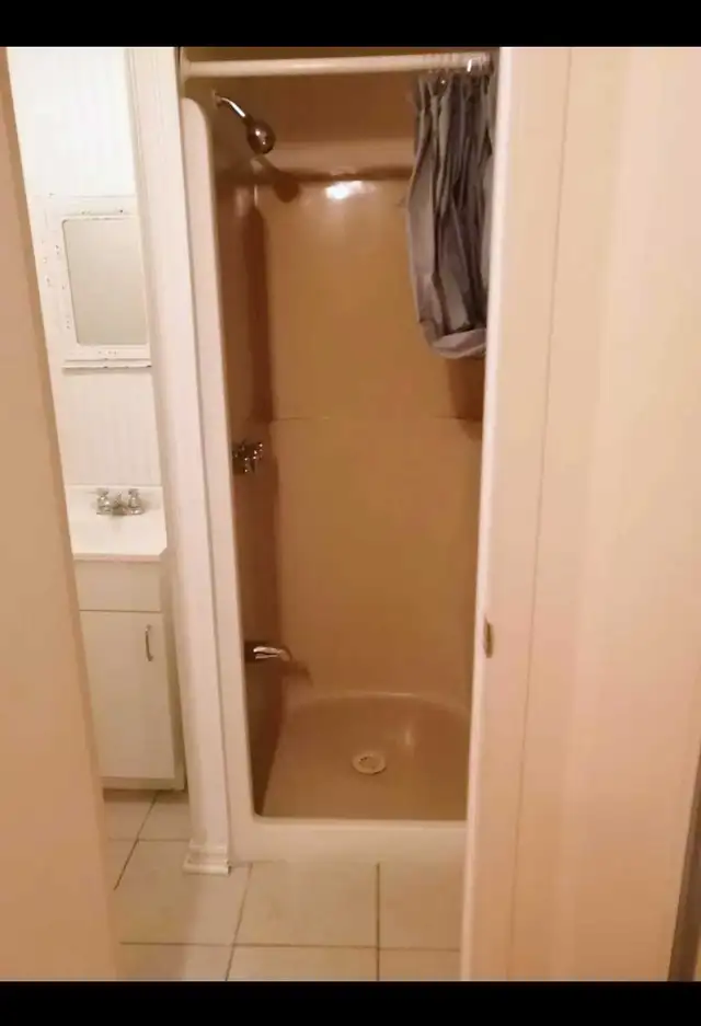 3 1/2 sous sol duplex chauffage/electr incl - Photo 8