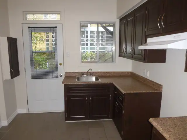 3 1/2 A LOUER STYLE CONDO VILLERAY  7064 CLARK 1250$, MAI 2026 - Photo 2