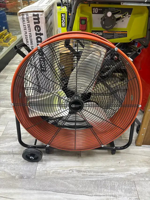 Commercial Electric 24"  2 Speed Drum Floor Fan
