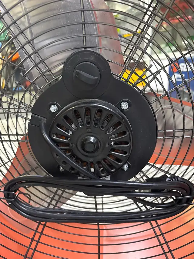 Commercial Electric 24"  2 Speed Drum Floor Fan - Photo 3
