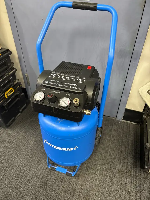 Mastercraft 10 Gallon 150 Psi Shop Compressor