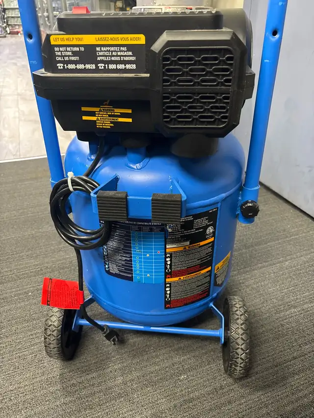 Mastercraft 10 Gallon 150 Psi Shop Compressor - Photo 4