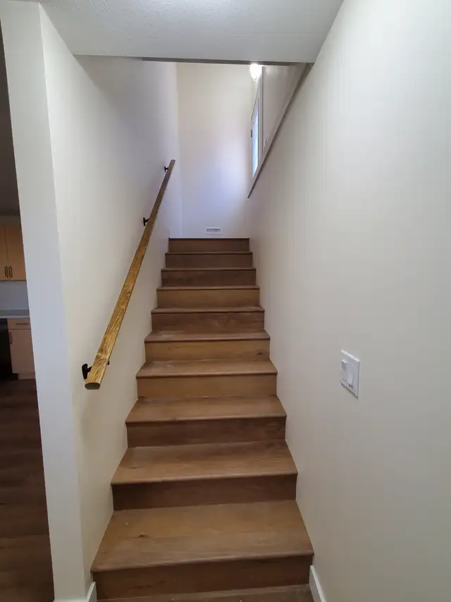 2 bedroom - newer unit for May 1st - Photo 5