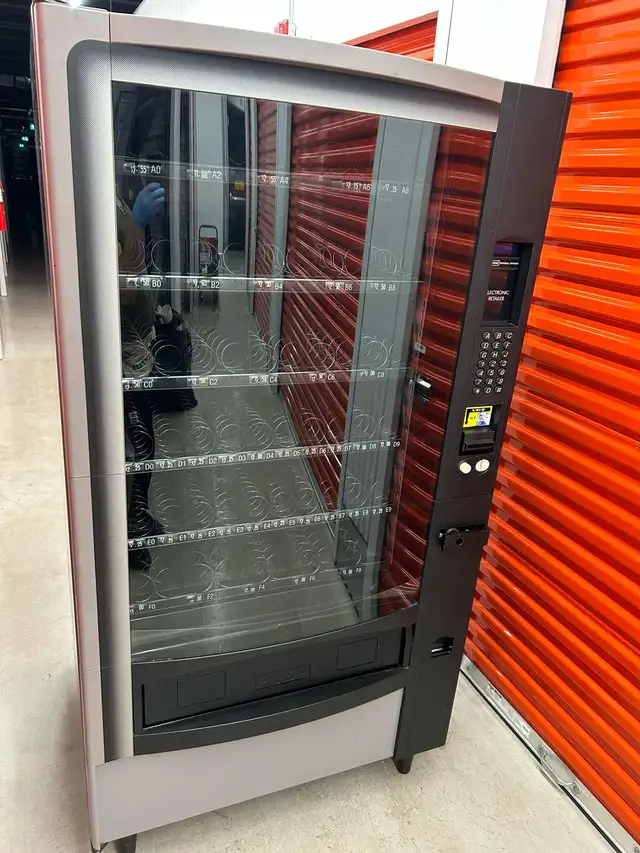 Refurbished Vending Machines