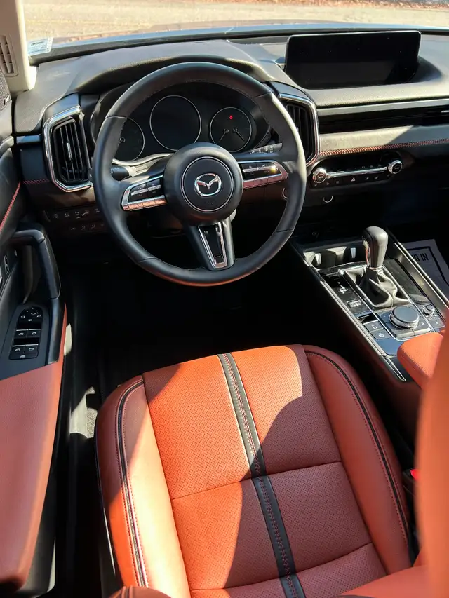 2025 Mazda CX50 Turbo Meridian Edition ONLY 12000 KLMS - Photo 9