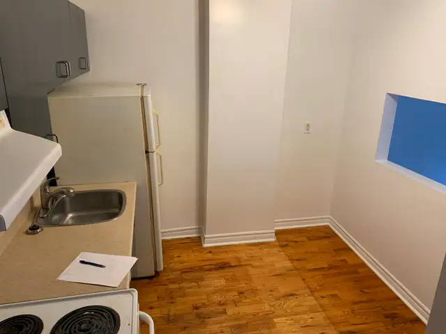 2 1/2 Rénové Tout Inclus Métro Rosemont 980$ - Photo 4