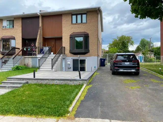 Duplex 2 étages à louer (6 1/2) RÉNOVÉ