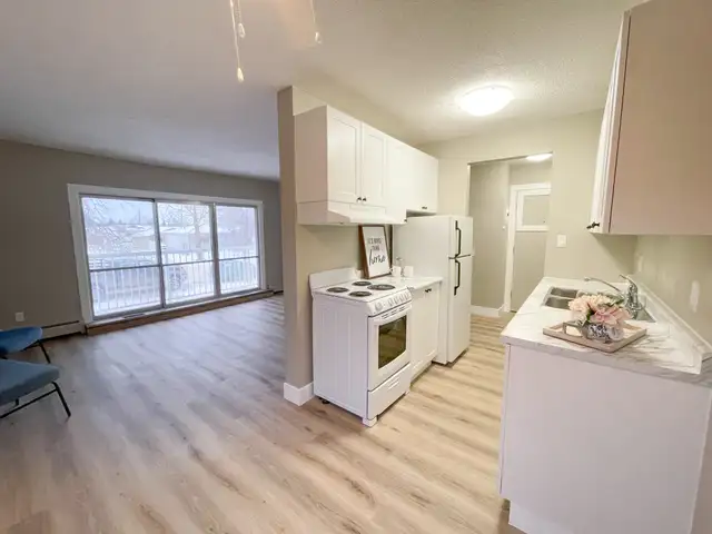 2 Bedroom Apartment in Stettler - Photo 6