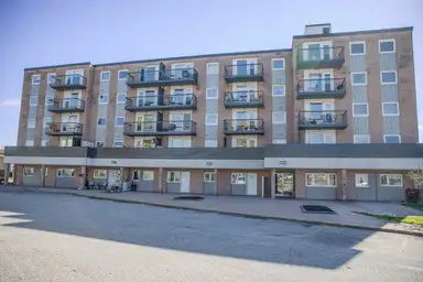 2 BR Apt North Bay - All inclusive Great for Seniors