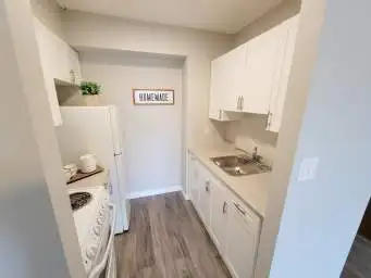 2 BR Apt North Bay - All inclusive Great for Seniors - Photo 4