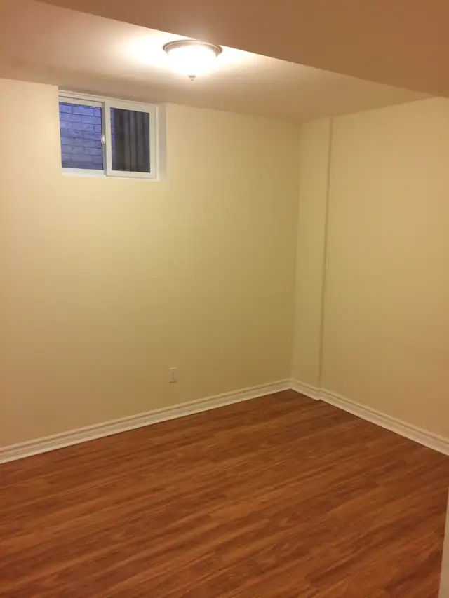 Your Excellent One Bedroom Apartment in Pickering $1580/Month - Photo 3