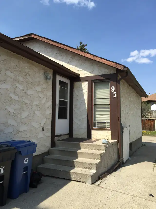 Legal 1 Bedroom Bsmt. Suite – Private Laundry – Deer Run – $950 - Photo 6