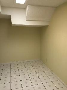 Legal 1 Bedroom Bsmt. Suite – Private Laundry – Deer Run – $950 - Photo 9