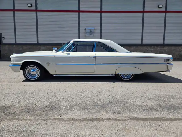 1963 Ford Galaxie 500 XL / ALL ORIGINAL / UNRESTORED 390pc - Photo 16