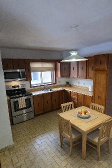 3-1/2 à louer Longueuil - haut triplex