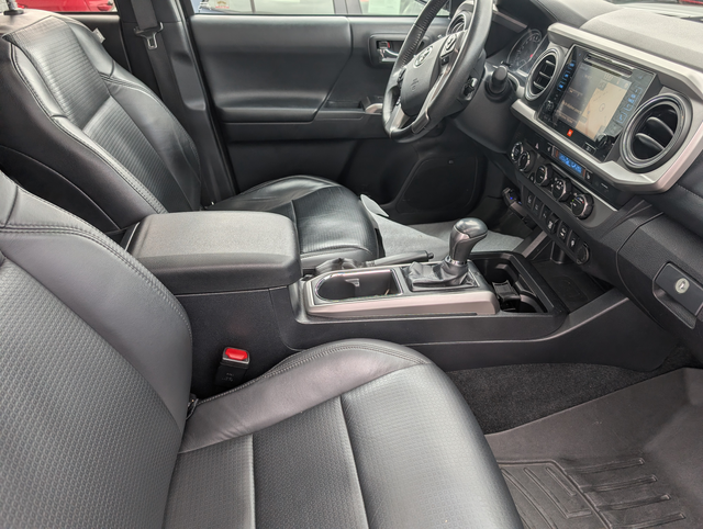 2019 Toyota Tacoma Limited 4x4, - Photo 10