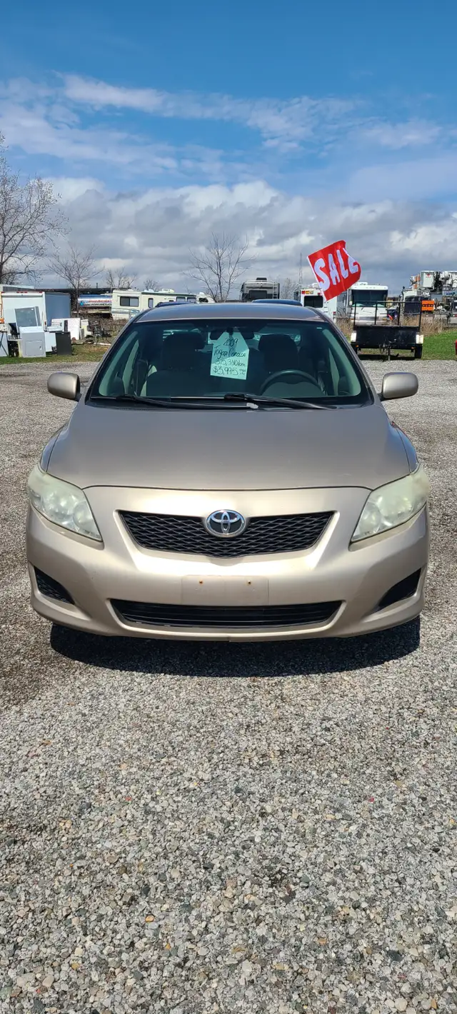 2009 Toyota Corolla CE - Photo 2
