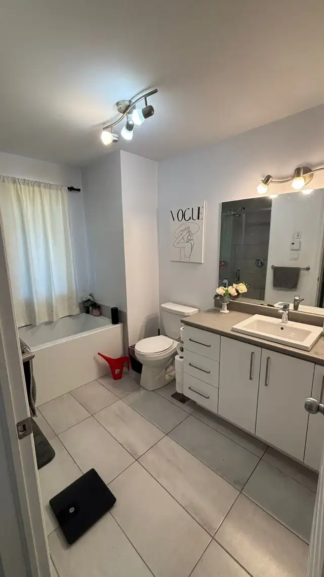 3 Bedroom for Rent Gatineau, July 1st 2026 - Photo 2