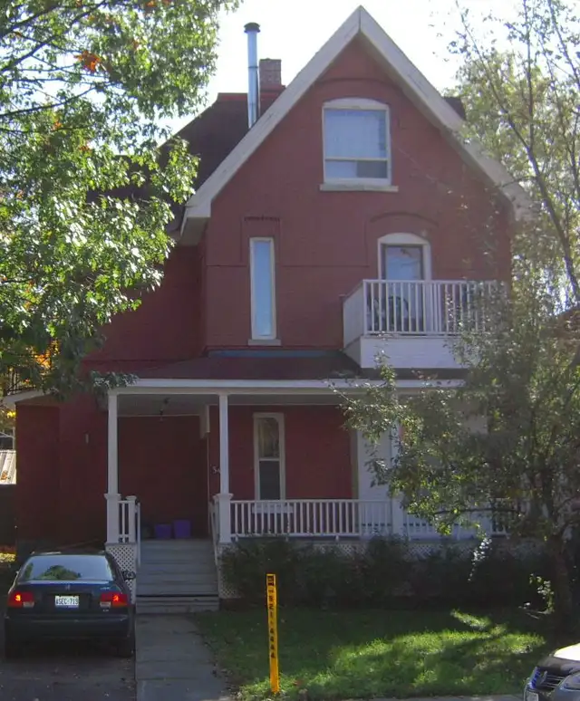 Sandy Hill, 2 bedroom Apartment, 342 Stewart St