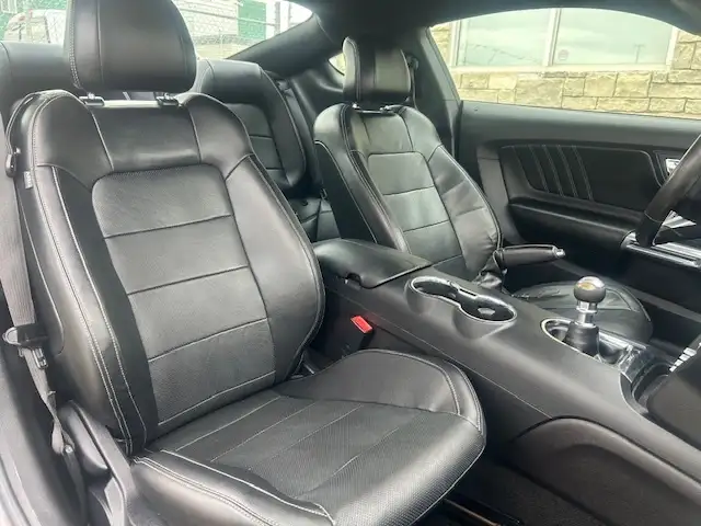 2015 Ford Mustang 2dr Fastback EcoBoost - Photo 16