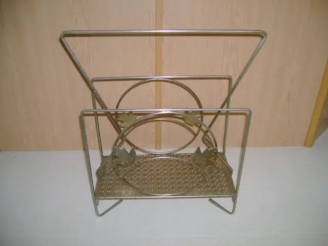 VINTAGE  1950’S  BRASS MAGAZINE  RACK