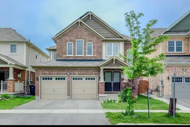 3 BR 2.5 Bath House available for 1 month , May 2026