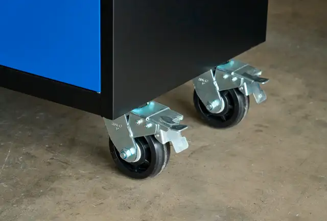 Locking Casters for 7FT Bench - Photo 2