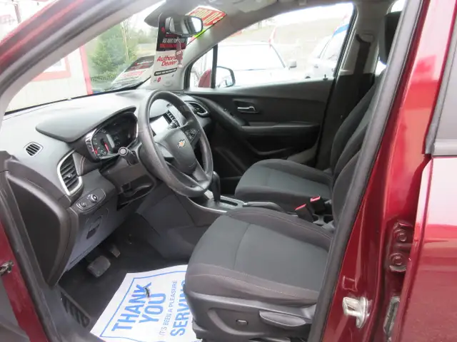 2017 Chevrolet Trax LS - Photo 16