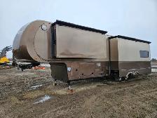 2014 Dynamax 3650RE T/A 36 Ft Fifth Wheel Trilogy