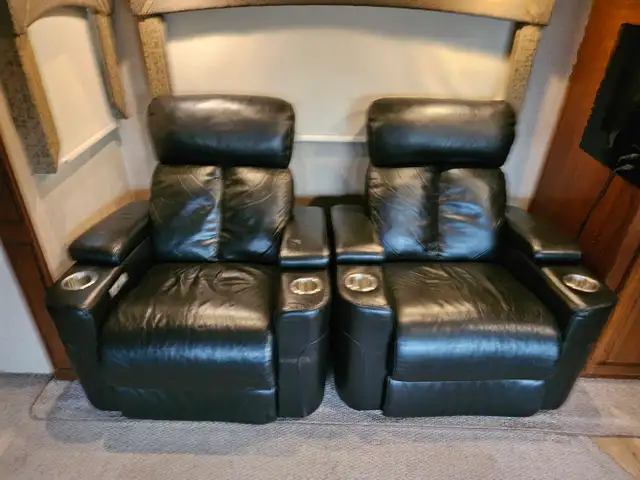 2014 Dynamax 3650RE T/A 36 Ft Fifth Wheel Trilogy - Photo 11