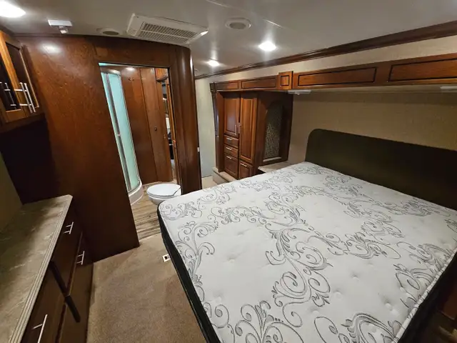 2014 Dynamax 3650RE T/A 36 Ft Fifth Wheel Trilogy - Photo 25