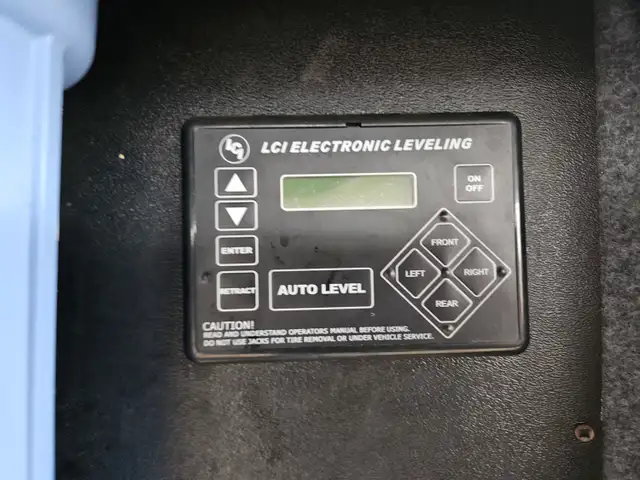 2014 Dynamax 3650RE T/A 36 Ft Fifth Wheel Trilogy - Photo 34