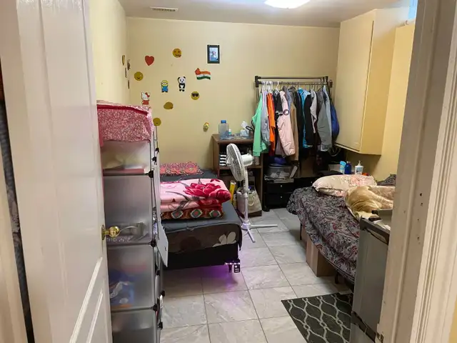 room for rent girl - Photo 3