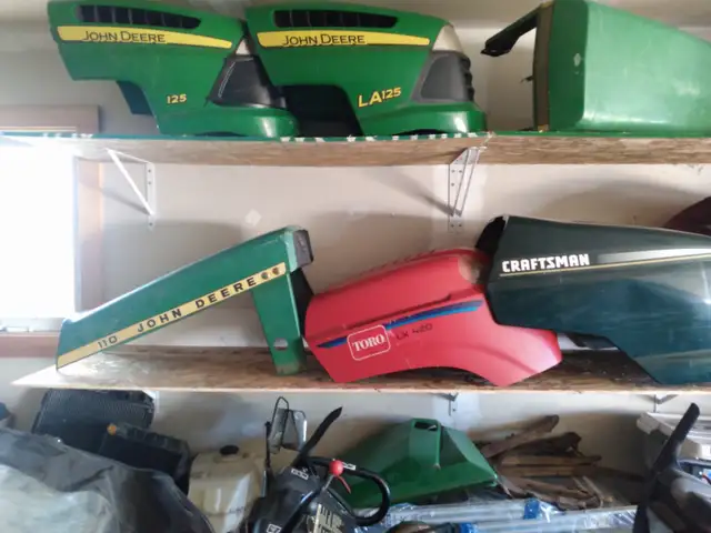 assorted hoods for lawn & garden tractors - Photo 4