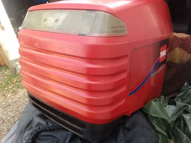 assorted hoods for lawn & garden tractors - Photo 7