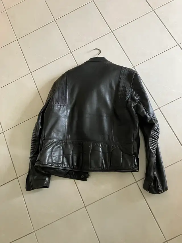 Motorcycle jackets, 1 Joe Rocket and 1 leather - Photo 4