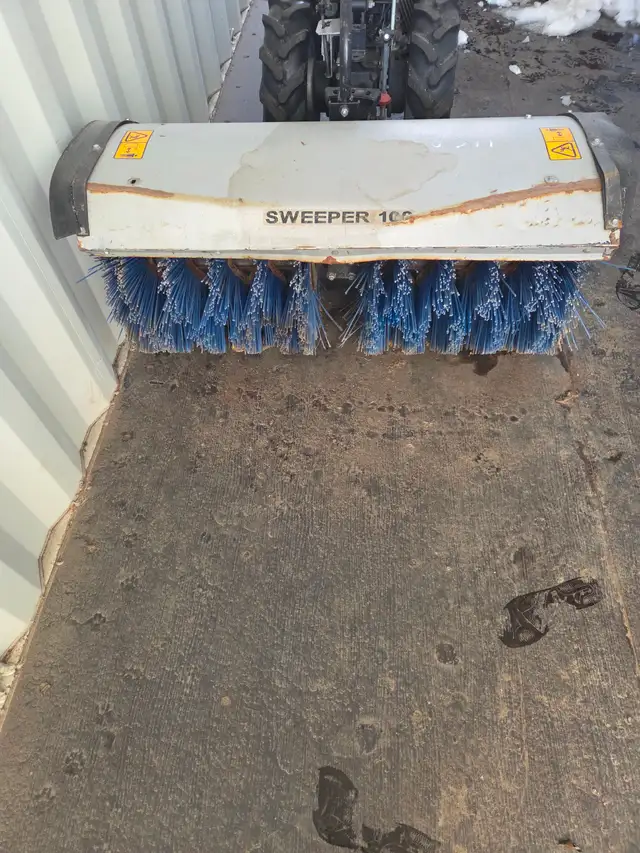 Lawn Mowers - Photo 10