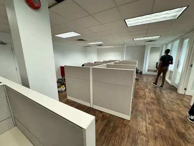 Teknion Leverage System-Used Desk/Cubicles-Call Now! - Photo 3