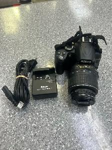 Nikon D3000 With 18-55mm Lens & Charger