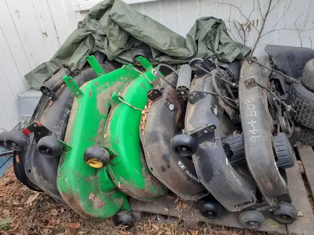 assorted mower decks for lawn & garden tractors - Photo 6